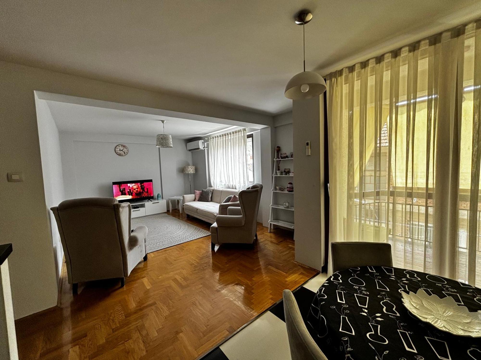 Cozy City Center Apartment พริเซรน ภายนอก รูปภาพ